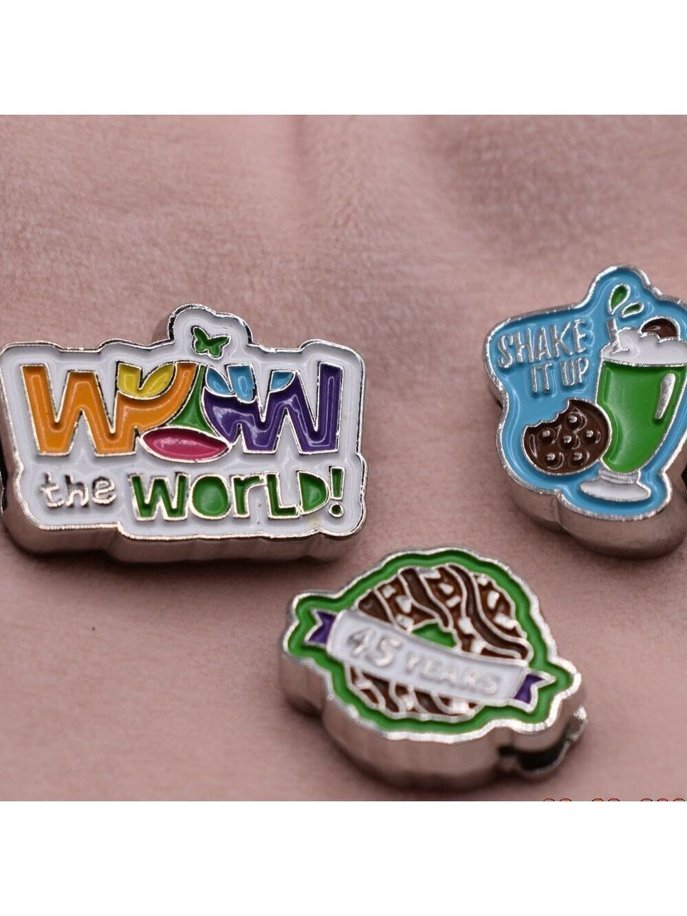 45 Years Shake It Up Wow the World Metal Charms